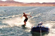 35-Luke-wakeboarding.jpg (92359 bytes)